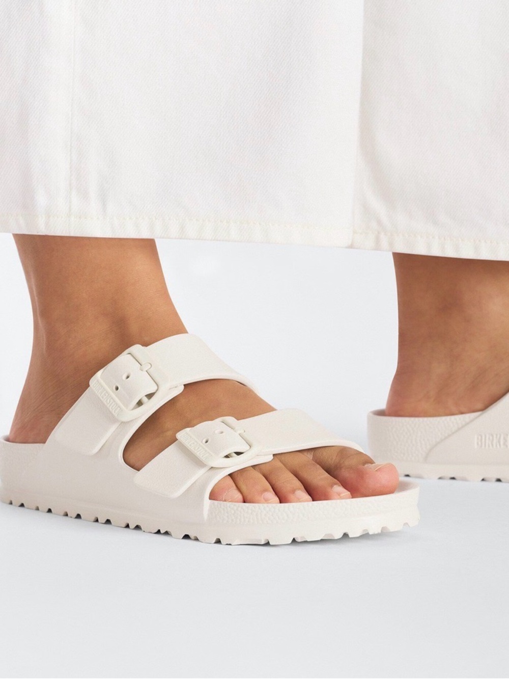 NIB Birkenstock Arizona EVA Double-Strap Eggshell Sandals - U.S. size 9 (40)
